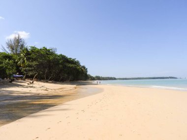Khao Lak Tayland at güzel kumlu plaj