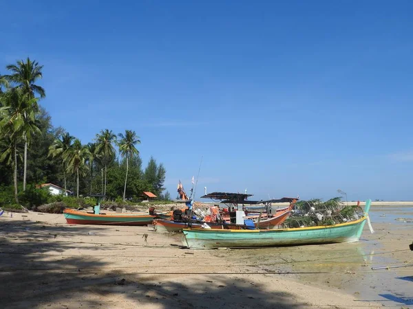 Barcos Pesca Stand Khao Lak — Fotografia de Stock