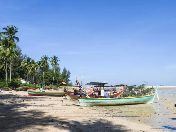 Barcos Pesca Stand Khao Lak — Fotografia de Stock