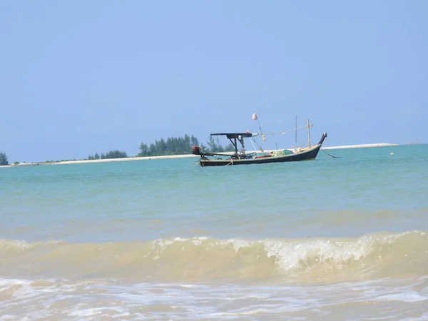 Bateaux Pêche Sur Stand Khao Lak — Photo