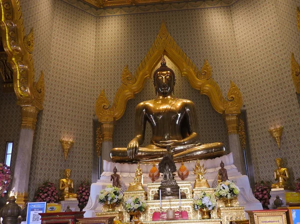 Goldbuddha Einer Tempelpflanze Thailand — Stockfoto