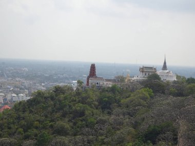 Phetchaburi Tham Khao Luang mağarada karmaşık Tapınağı