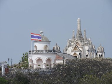 Phetchaburi Tham Khao Luang mağarada karmaşık Tapınağı