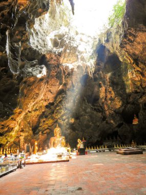 Phetchaburi Tham Khao Luang mağara tapınakta mağara