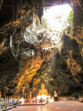 Phetchaburi Tham Khao Luang mağara tapınakta mağara