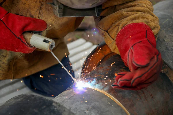 Welding With Sparks — Stock Photo, Image