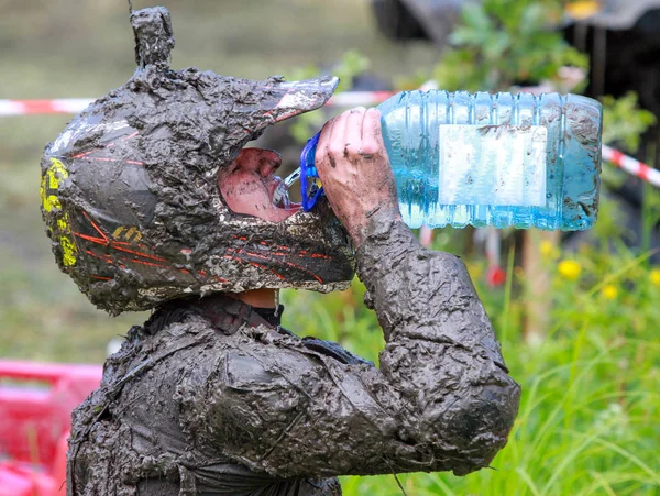 Athlete Drinking Water Passing Distance Competition Atv July 2013 — Stock Photo, Image