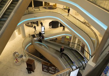 Kiev merkezi mağaza 1 Aralık 2016 yılında yeniden inşa sonra