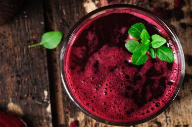 pancar suyu fesleğen ile