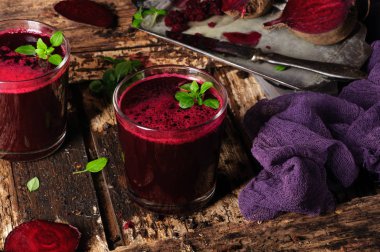 pancar suyu fesleğen ile