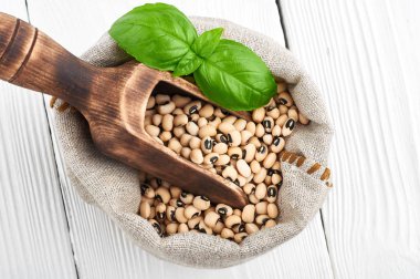 Fesleğenli Dermason Fasulye