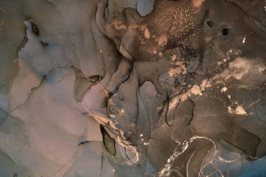 Alkol mürekkebi renkleri saydam. Soyut çok renkli mermer desen arkaplanı. Tasarım kağıdı, duvar kağıdı. Akrilik boyaları karıştırıyorum. Modern akışkan sanat. Alkol Mürekkebi Deseni