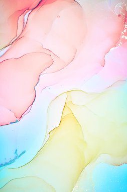 Alkol mürekkebi renkleri saydam. Soyut çok renkli mermer desen arkaplanı. Tasarım kağıdı, duvar kağıdı. Akrilik boyaları karıştırıyorum. Modern akışkan sanat. Alkol Mürekkebi Deseni