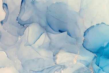 Alkol mürekkebi renkleri saydam. Soyut çok renkli mermer desen arkaplanı. Tasarım kağıdı, duvar kağıdı. Akrilik boyaları karıştırıyorum. Modern akışkan sanat. Alkol Mürekkebi Deseni