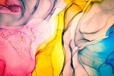 Alkol mürekkebi renkleri saydam. Soyut çok renkli mermer desen arkaplanı. Tasarım kağıdı, duvar kağıdı. Akrilik boyaları karıştırıyorum. Modern akışkan sanat. Alkol Mürekkebi Deseni