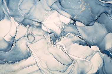 Alkol mürekkebi renkleri saydam. Soyut çok renkli mermer desen arkaplanı. Tasarım kağıdı, duvar kağıdı. Akrilik boyaları karıştırıyorum. Modern akışkan sanat. Alkol Mürekkebi Deseni