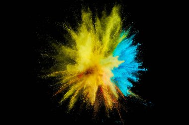 Renkli barut patlaması. Arka planda soyut yakın çekim tozu. Renkli bir patlama. Boya deliği