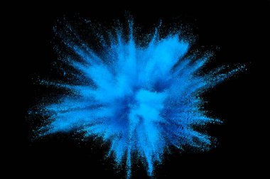Renkli barut patlaması. Arka planda soyut yakın çekim tozu. Renkli bir patlama. Boya deliği