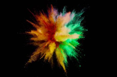 Renkli barut patlaması. Arka planda soyut yakın çekim tozu. Renkli bir patlama. Boya deliği