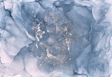 Alkol mürekkebi renkleri saydam. Soyut çok renkli mermer desen arkaplanı. Tasarım kağıdı, duvar kağıdı. Akrilik boyaları karıştırıyorum. Modern akışkan sanat. Alkol Mürekkebi Deseni