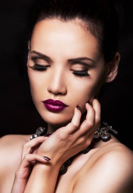 mükemmel cilt dramatik makyaj moda kadın