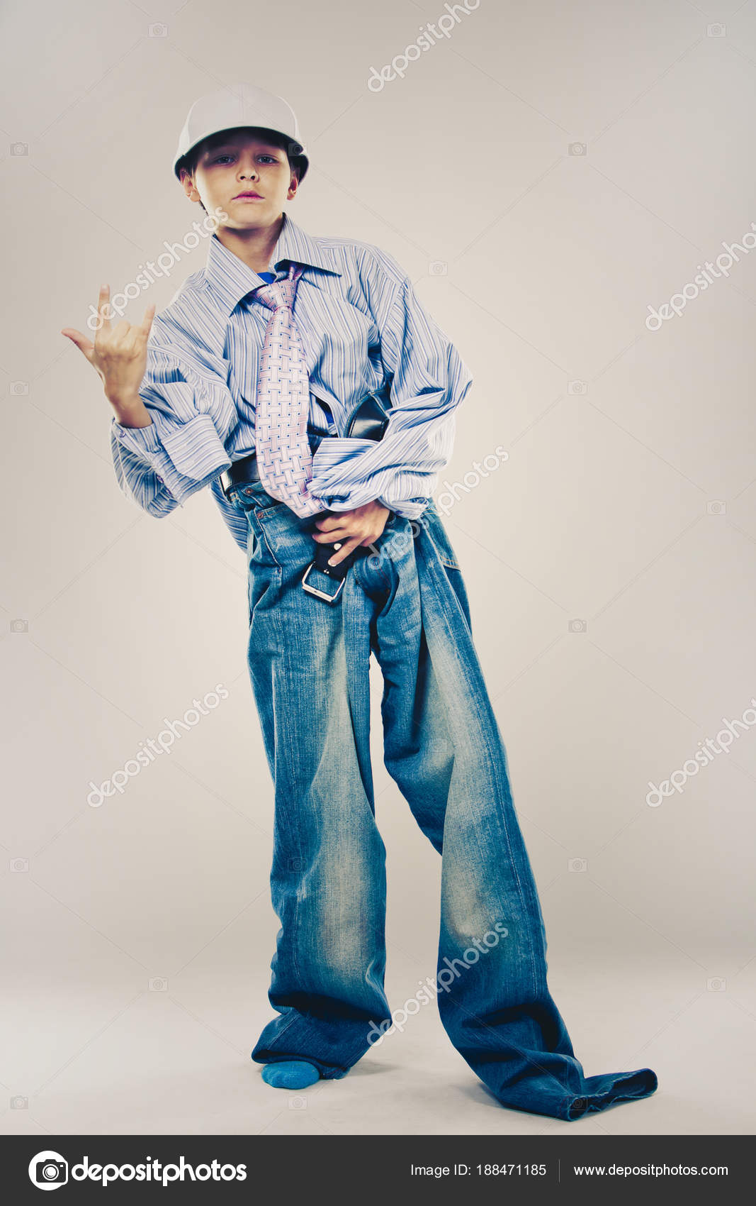 Funny clothes 2025