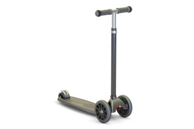 Scooter, 3d render tekme
