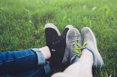 Bir erkek ve bir kız düşük bölümü