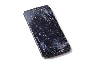 kırık ekran üzerinde beyaz izole ile hareket eden smartphone.