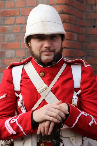 Un actor desconocido interpretando el papel de un soldado victoriano —  Fotos de Stock