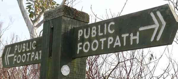 Public Footpath right of way signpost — Stock Photo, Image