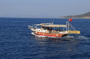 Türkiye'de turistlere tekne turları