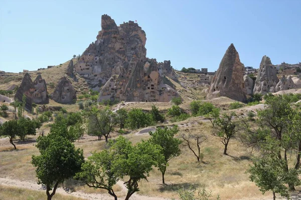 Ünlü Peri bacaları ve peyzaj Kapadokya'nın — Stok fotoğraf