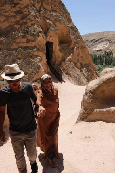 Kapadokya, editoryal Selime Manastırı