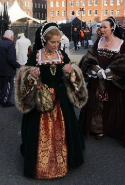 Her yıl Noel Victoria Festivali portsmouth Tersane, 2 Aralık 2017 yılında Victoria bölümlerini oynayan 2 Aralık 2017, Portsmouth Tersane, İngiltere: bilinmeyen aktörler