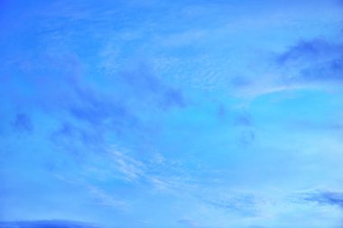 Bulutlar güzel günbatımı arka plan ile gökyüzü