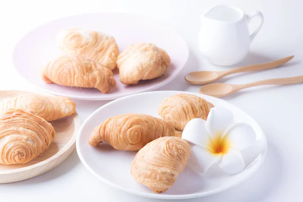 Curry Puffs er en populær matbit som har blitt tilpasset f. – stockfoto