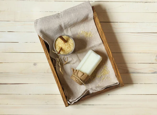 Vegetarian Rice Milk Bottle Rice Cup Cinnamon Sticks Wooden Tray — Stock Photo, Image