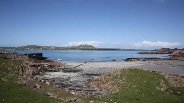Fionnphort bağlantı noktası Isle of Mull İskoçya İngiltere görünüm Iona Adası'na pan