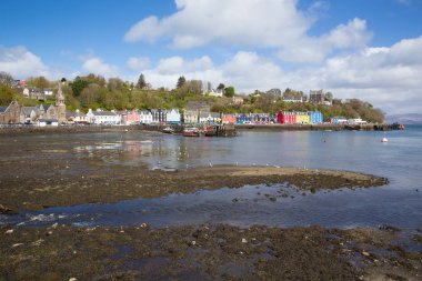 Tobermory Isle of Mull İskoçya İngiltere güneşli güzel bahar günü