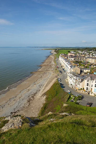 Criccieth North Wales UK coast town in Gwynedd located south of Caernarfon in summer on Cardigan Bay — Stock Photo, Image