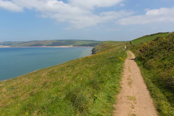 Pad van de kust van Croyde naar Woolacombe Devon Engeland Verenigd Koninkrijk in de zomer — Stockfoto