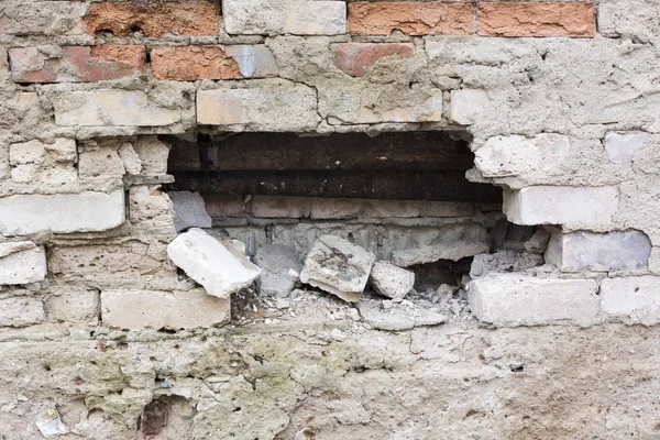 Hırsızlar soyguncular duvara çarptı.