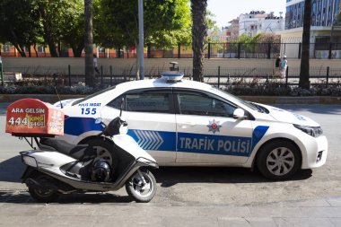 Manavgat, Türkiye 07.15.2019 Sokak Polisi. Yazı