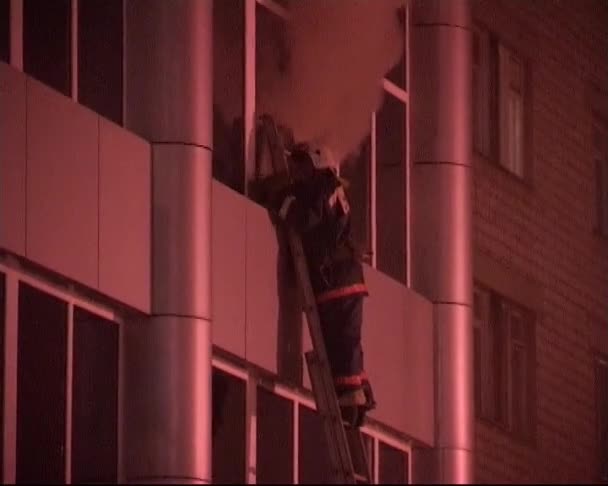 Yasny Ryssland Oktober 2009 Brand Ett Köpcentrum Redaktionell Nattbrand Stor — Stockvideo