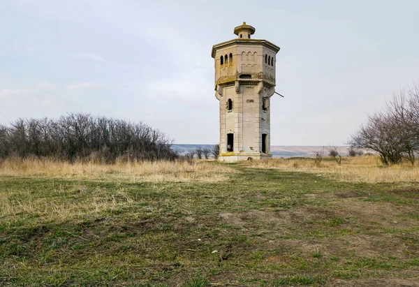 Stará Opuštěná Betonová Vodárenská Věž Stepi Stavropolu Rusku Postavená Roce — Stock fotografie