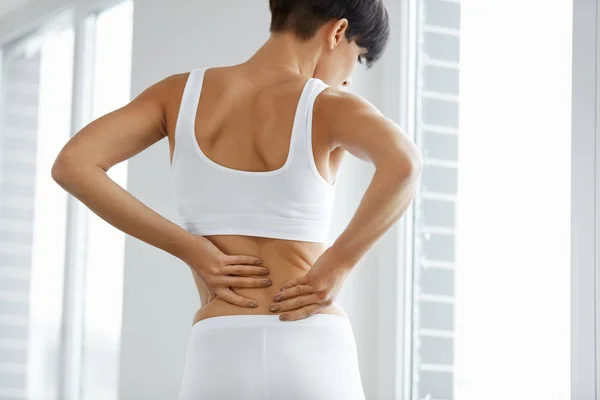 Back Pain. Closeup Of Woman Body With Pain In Back, Backache — Stock Photo, Image