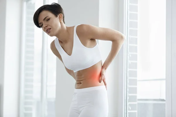 Beautiful Woman Feeling Pain In Back, Backache. Health Issue — Stock Photo, Image