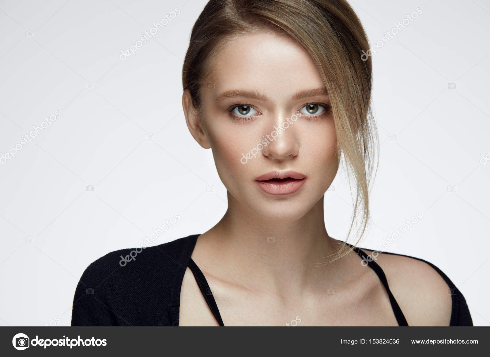 Close-up Portrait Photo of Woman Posing With Her Hand by Her Face · Free  Stock Photo