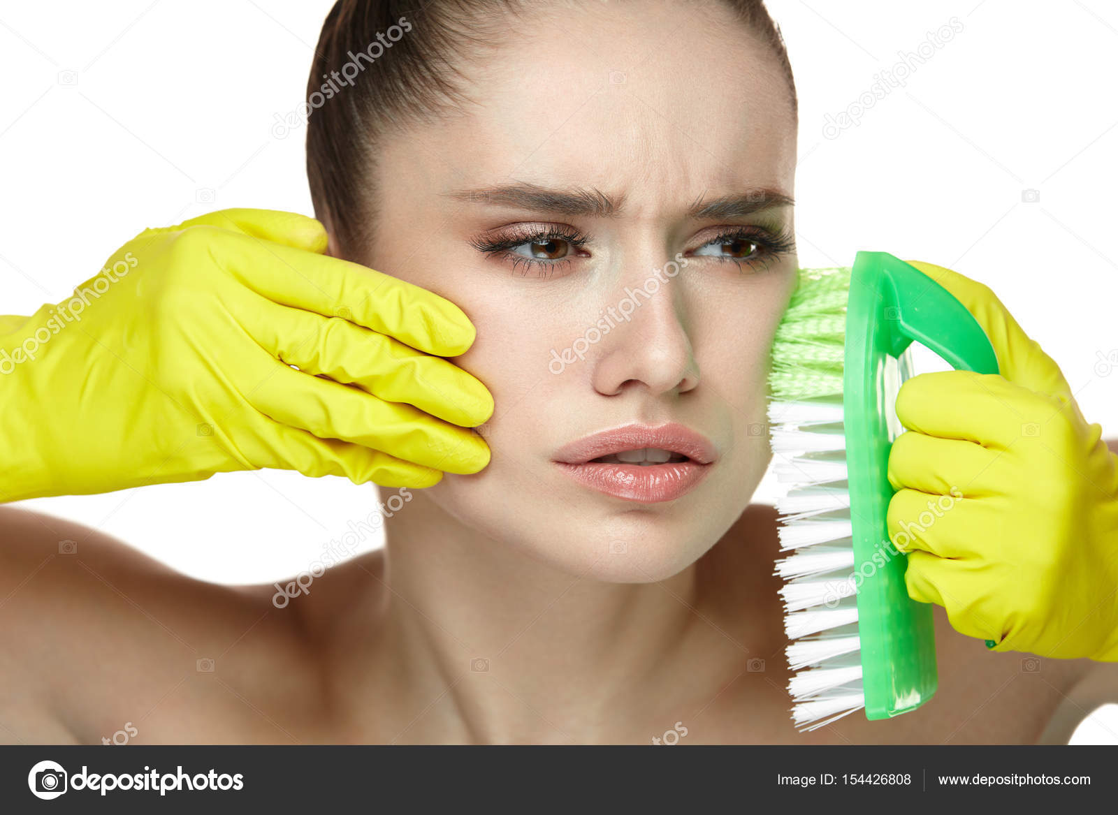 sexy woman scrubbing Mature older women xxx